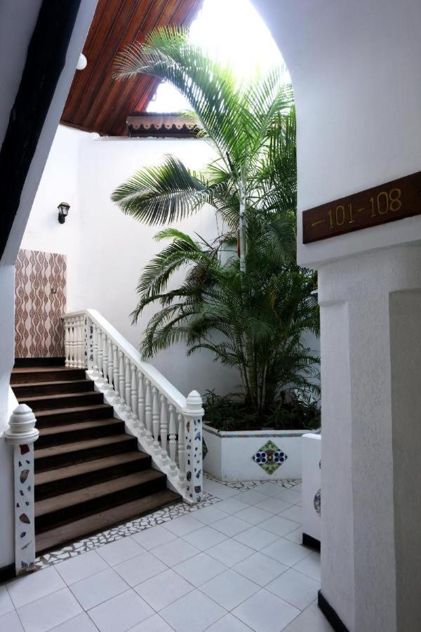 Tausi Palace Hotel image 11