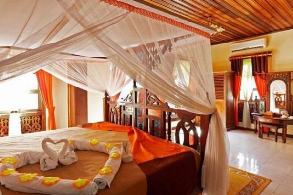 Tausi Palace Hotel image 14