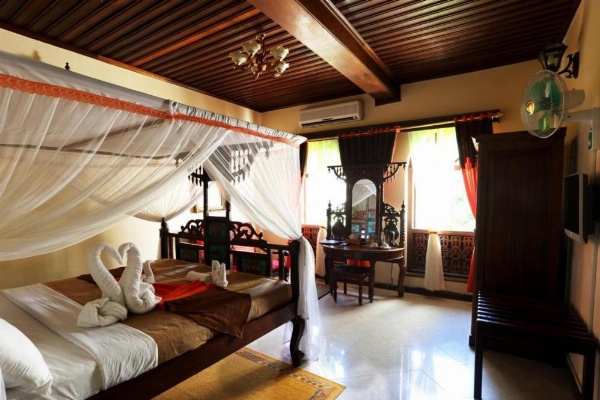 Tausi Palace Hotel image 22
