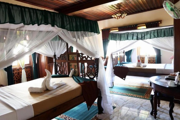 Tausi Palace Hotel image 25